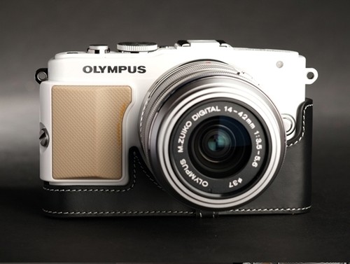 Custodia mezza fotocamera - , vera